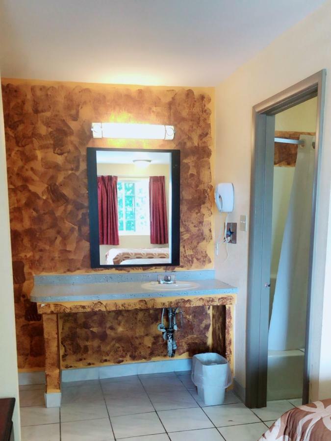 غالاوي Sunflower Inn المظهر الخارجي الصورة